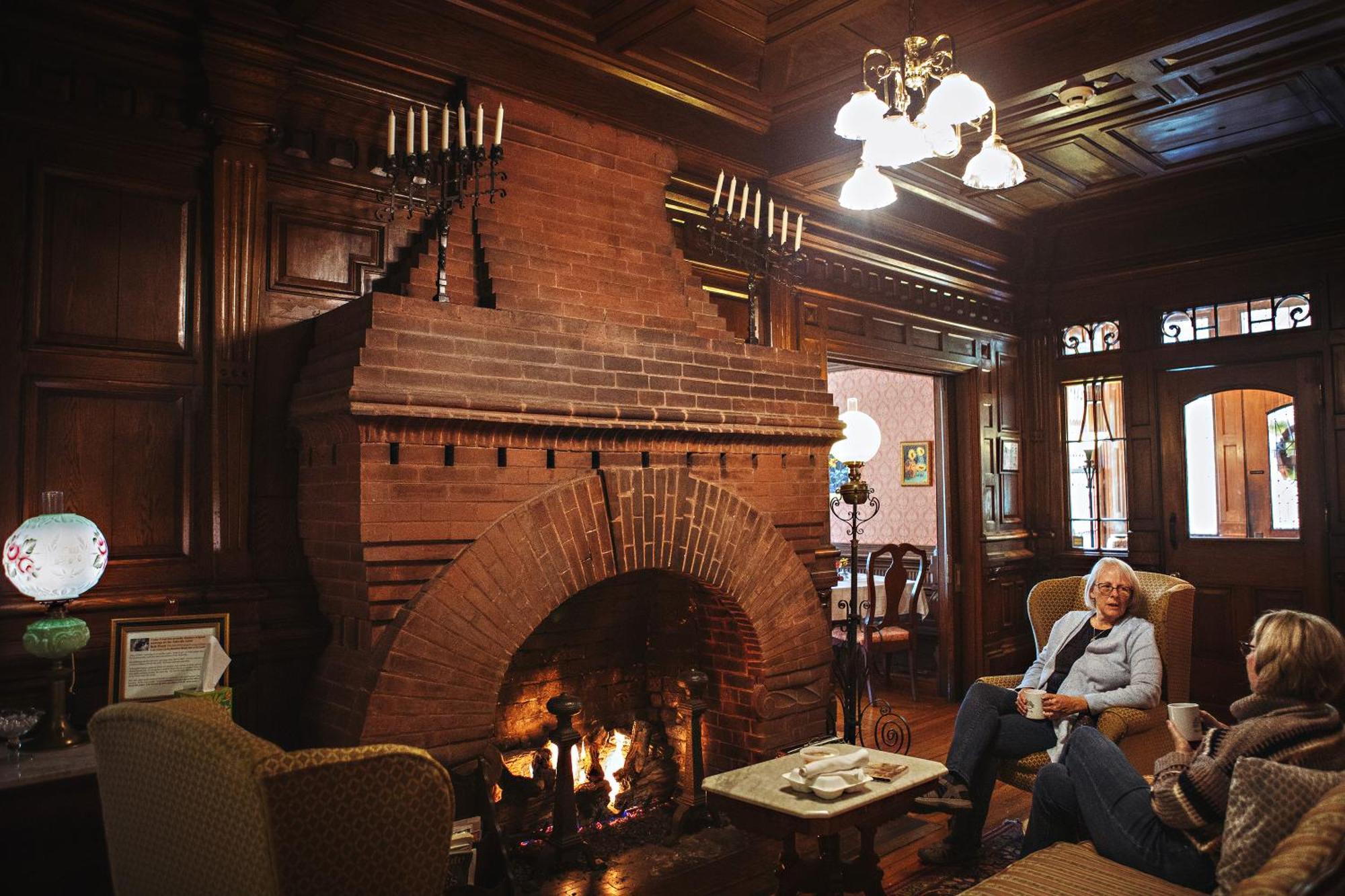 Cedar Crest Inn Эшвилл Экстерьер фото