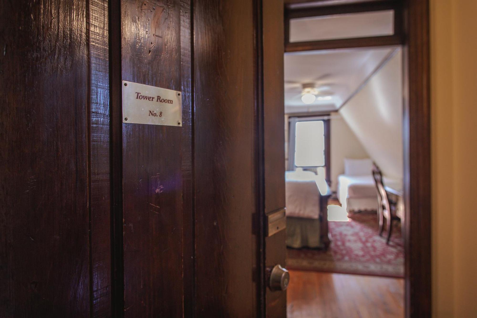 Cedar Crest Inn Эшвилл Экстерьер фото
