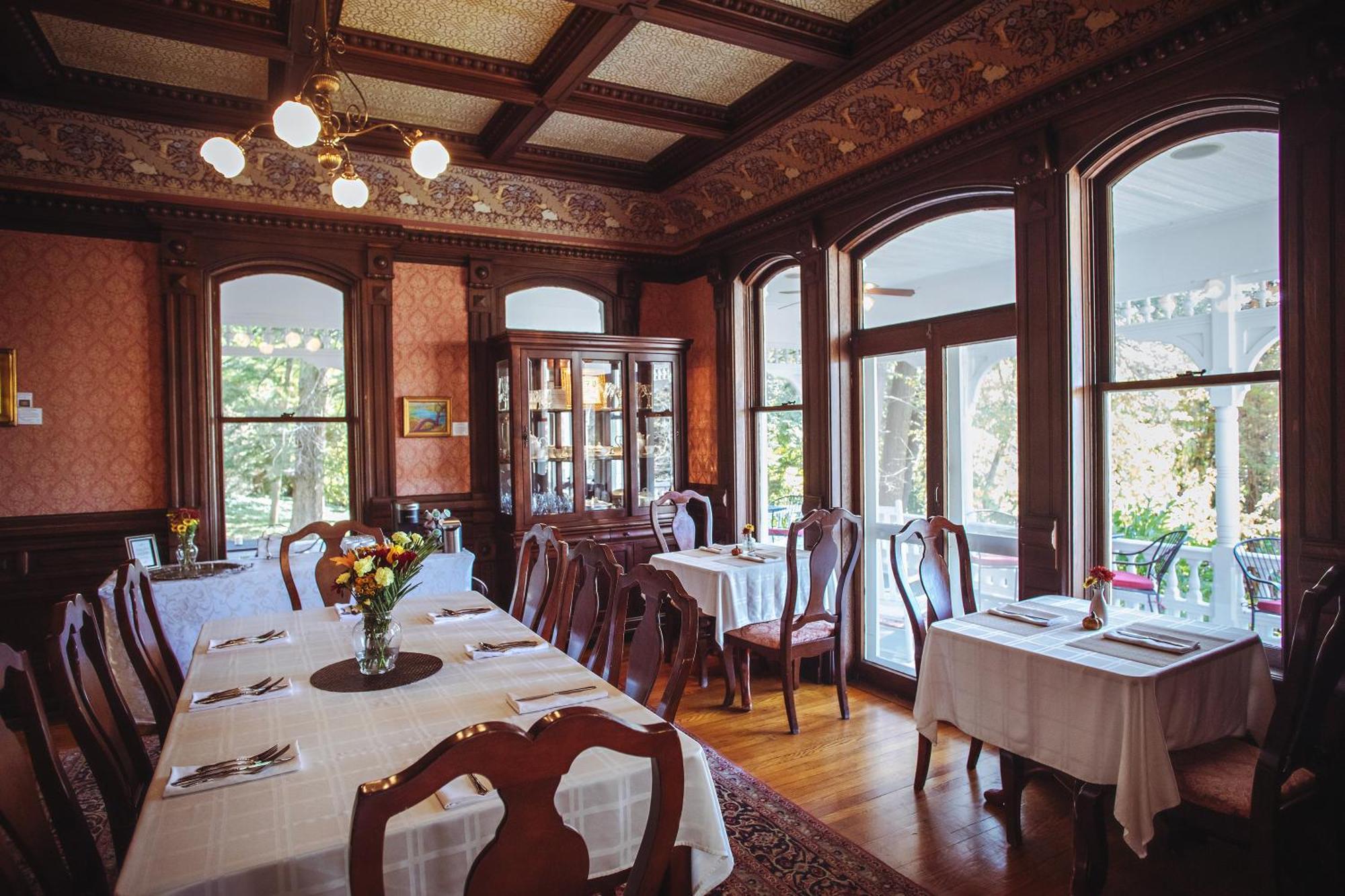Cedar Crest Inn Эшвилл Экстерьер фото