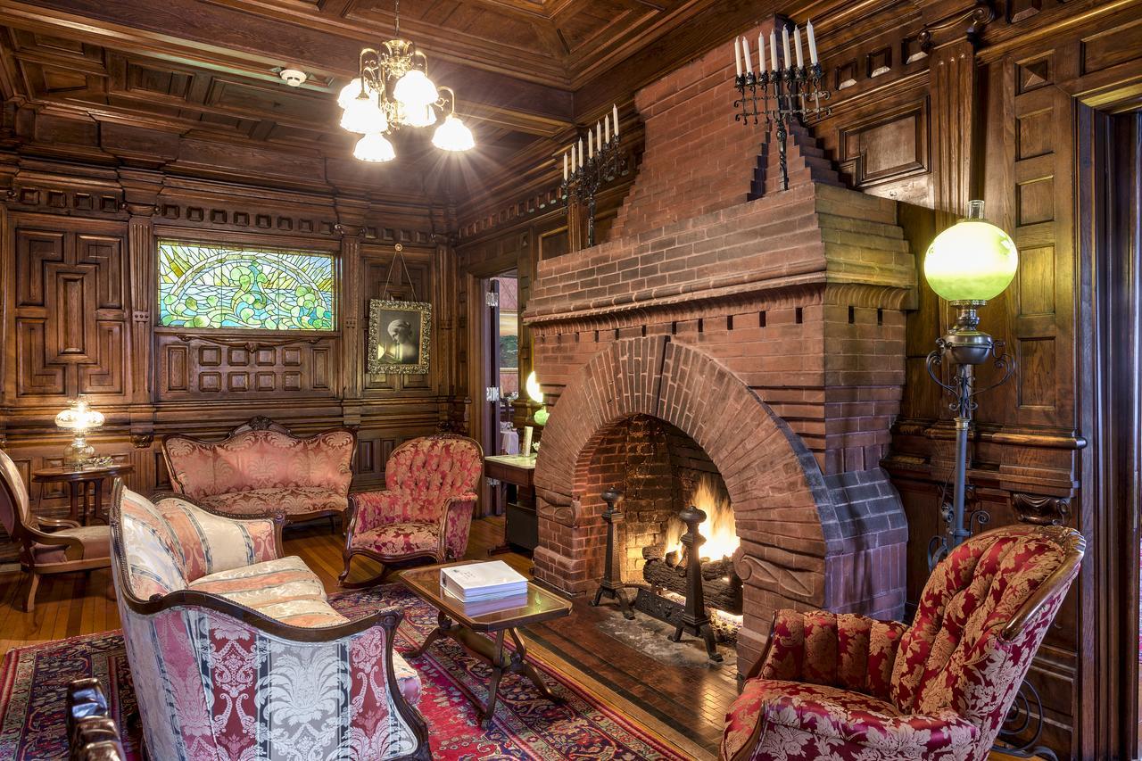 Cedar Crest Inn Эшвилл Экстерьер фото