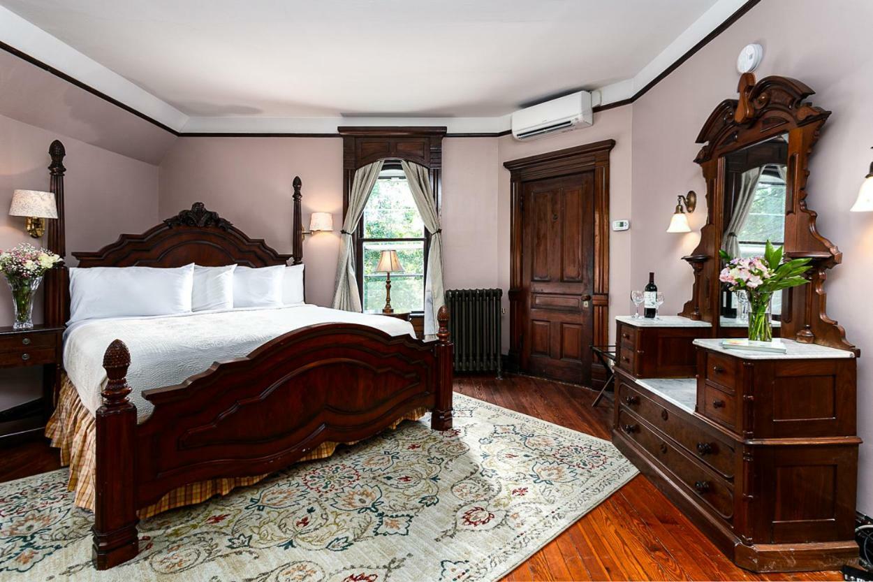 Cedar Crest Inn Эшвилл Экстерьер фото
